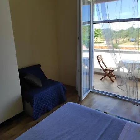 Апартаменты For Families With Children Zaton, Zadar - 17268