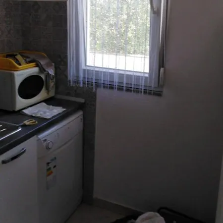 Апартаменты For Families With Children Zaton, Zadar - 17268 Нин